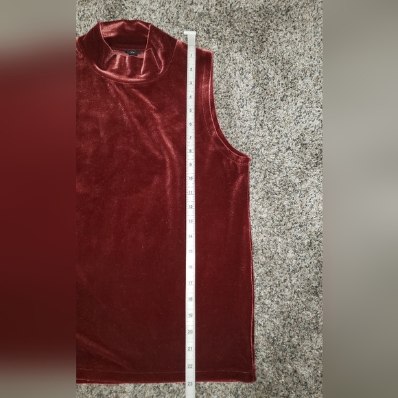 J. Crew| Sleeveless Tank with Mandarin Collar - Picture 4 of 5